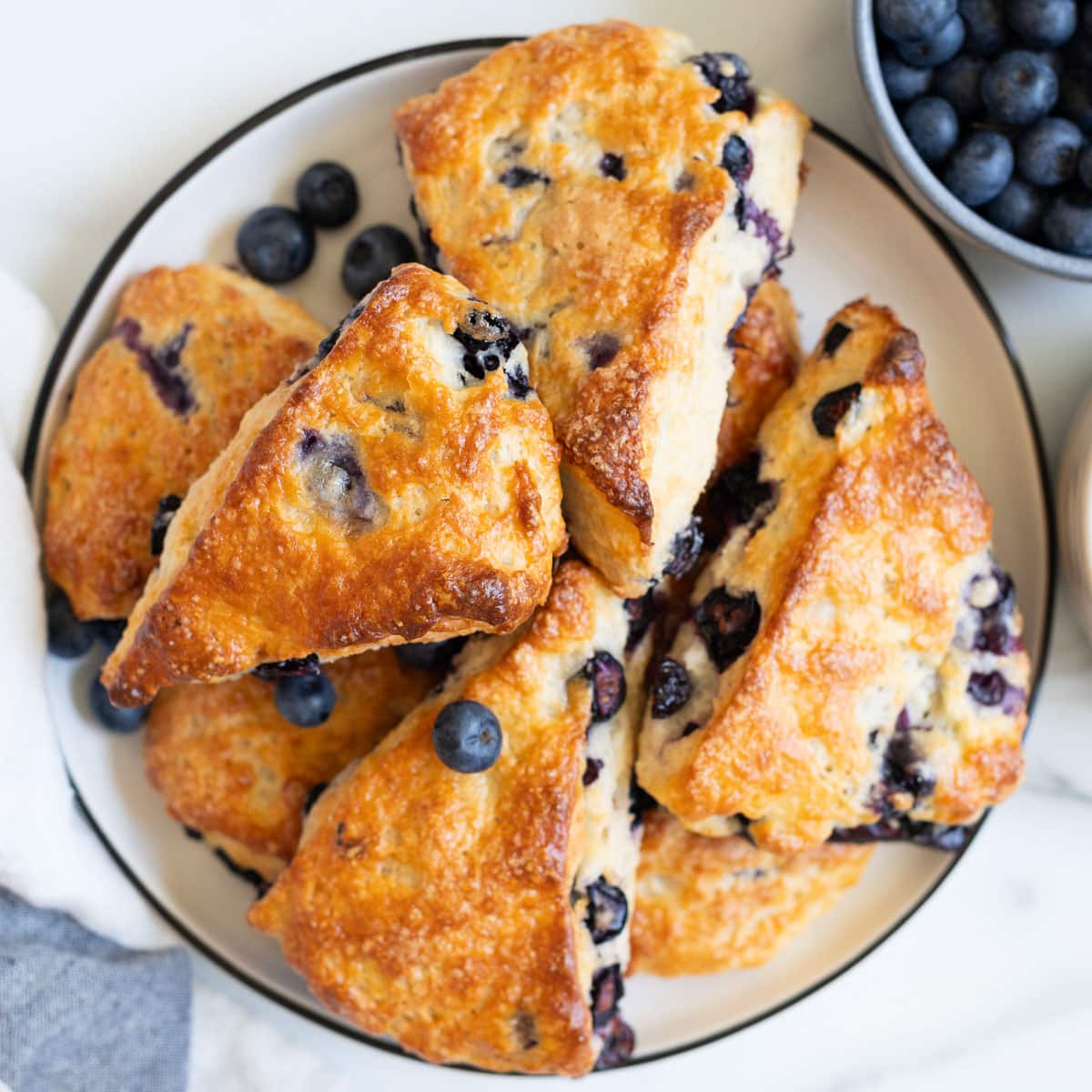 Blueberry Greek Yogurt Scones