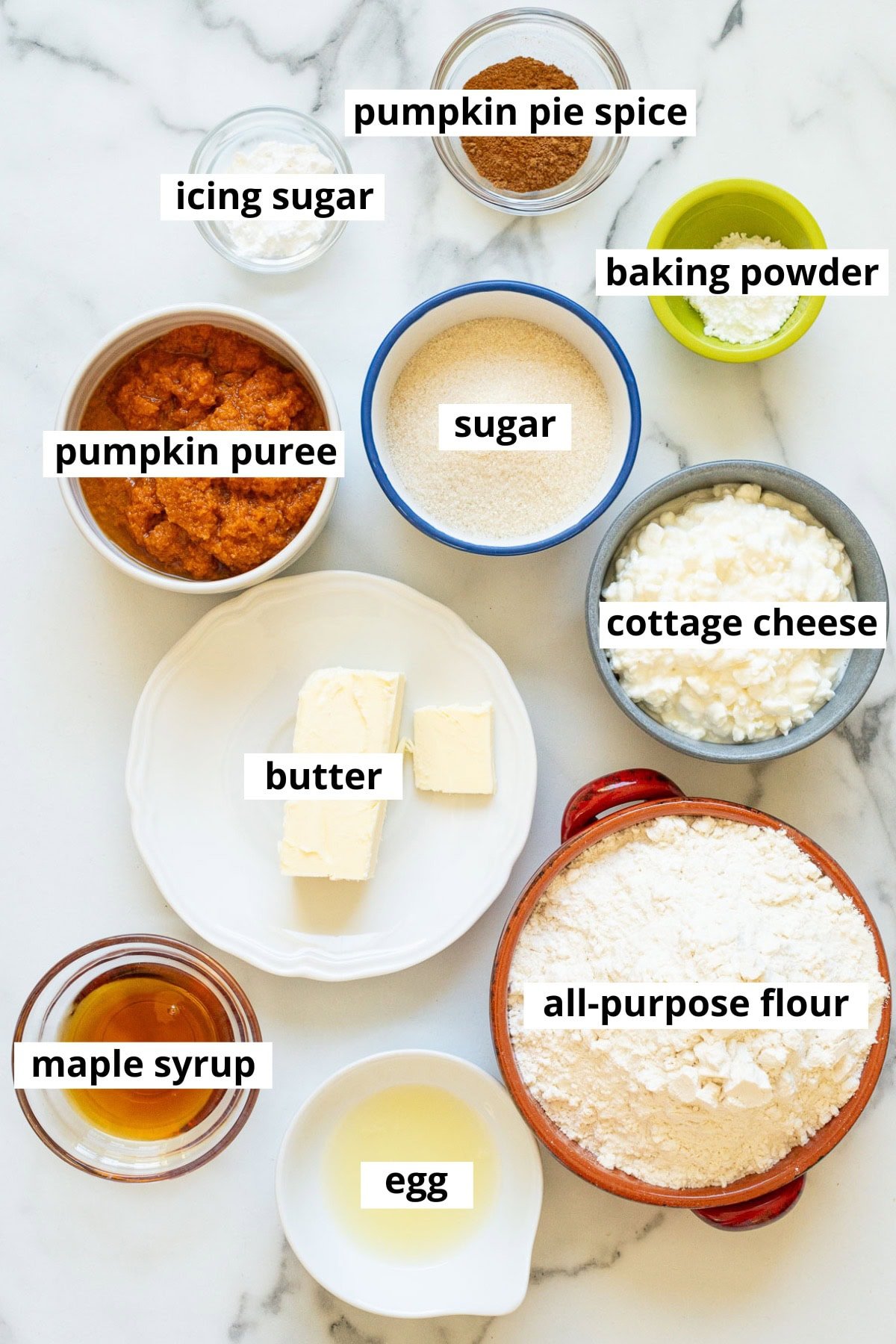 Pumpkin puree, flour, cottage cheese, butter, maple syrup, egg, sugar, baking powder, icing sugar, pumpkin pie spice.