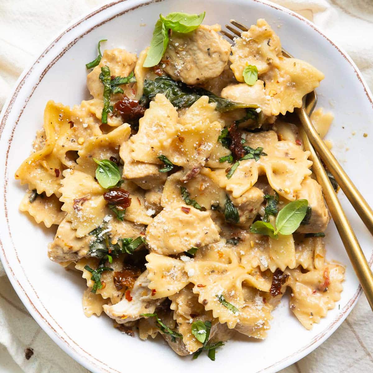 Marry Me Chicken Pasta